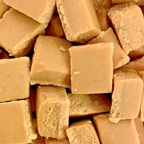 Clotted cream fudge - clotted,